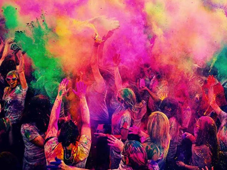 ‘होलीलाई आपसी सद्भावलाई प्रगाढ बनाउने पर्वका रूपमा मनाउनुपर्छ’